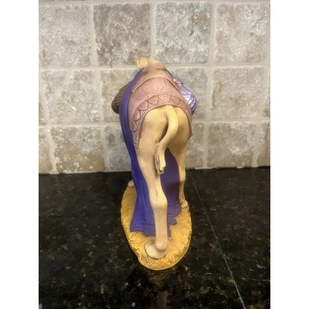 Holland Mold hand painted